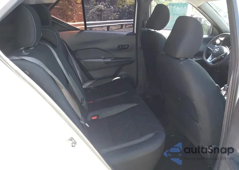 2019 Nissan Kicks S from USA, damaged, VIN 3N1CP5CU4KL501115